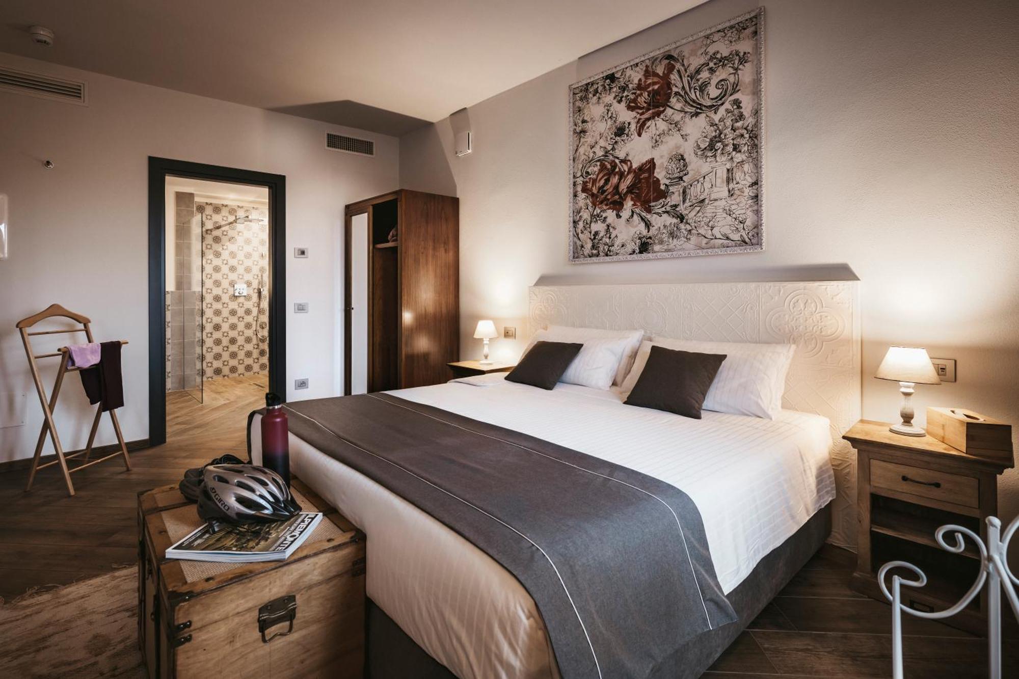 Relais Almaranto Hotel Calamandrana ภายนอก รูปภาพ