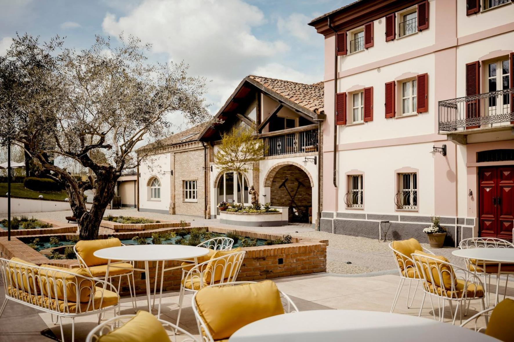 Relais Almaranto Hotel Calamandrana ภายนอก รูปภาพ